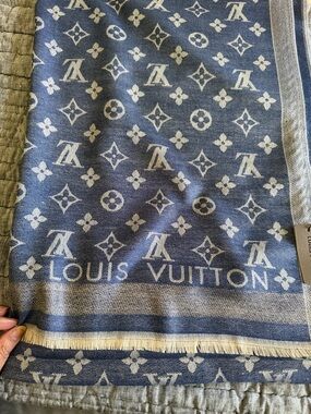 Louis Vuitton Mustard & Cream Monogram Shawl Scarf